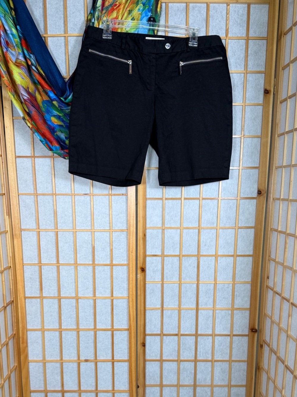Michael Kors Black Flat-Front Zip Pocket Shorts